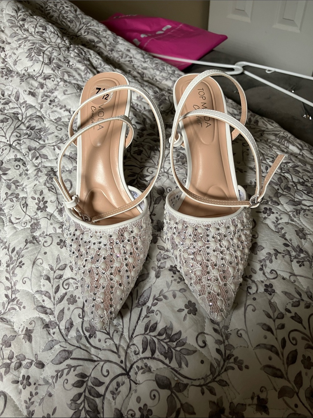 TOP Moda Ivory Lace & Bead Pointed Slingback Heels